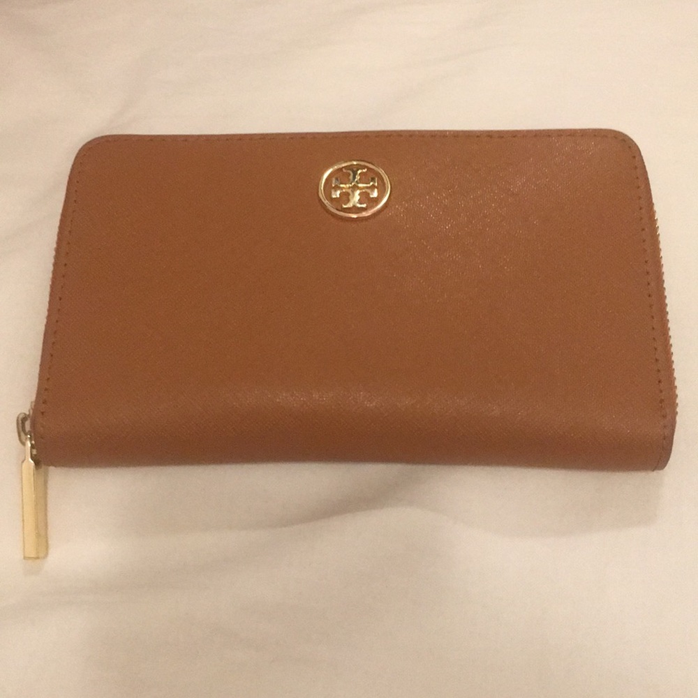 Tory Burch Wallet